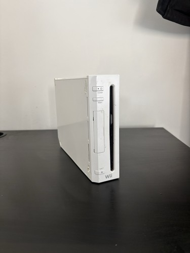 Nintendo wii white console - nintendo,