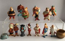 VINTAGE ASTERIX IN AMERICA KINDER EGG SURPRISE SET OF 14 FIGURES 1997 OBELIX