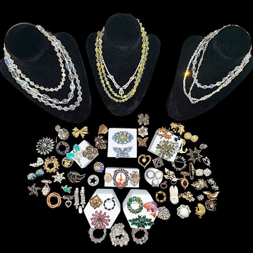 Vintage now rhinestone - vintage,