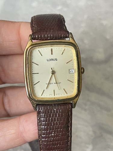 Lorus watch v501 x138 gold - watch,