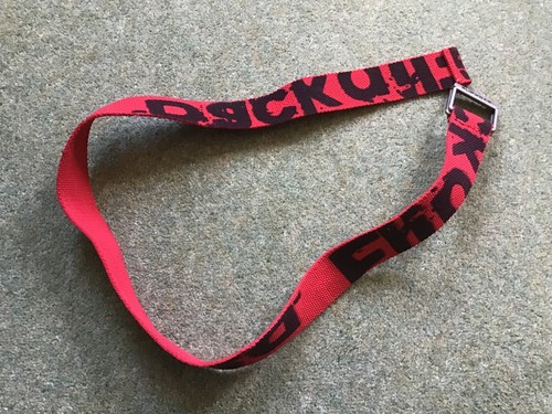 Red flipback friction belt - red,