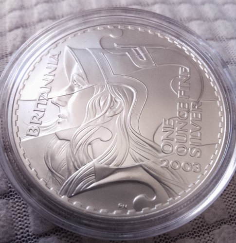 Royal mint 2003 queen - royal,