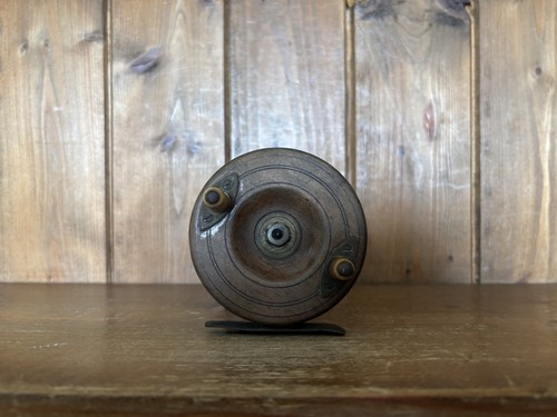 Vintage wooden fishing reel - vintage,