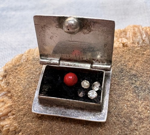 Vintage silver opening floral - silver,