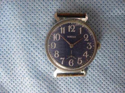 Mechanical pobeda zim wrist - zim,
