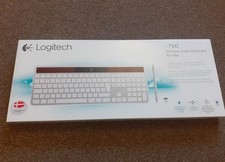 Logitech K750 wireless solar