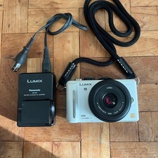 Panasonic LUMIX GF1 White