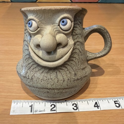 Muggins pottery ugly - muggins, face