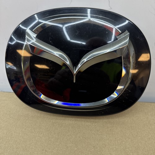 Mazda front badge - front,