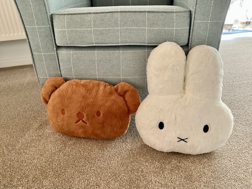 Adorable new set - new, of