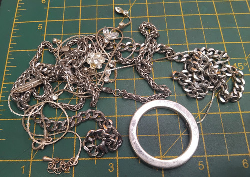 Jewellery junk scrap job - jewellery, lot