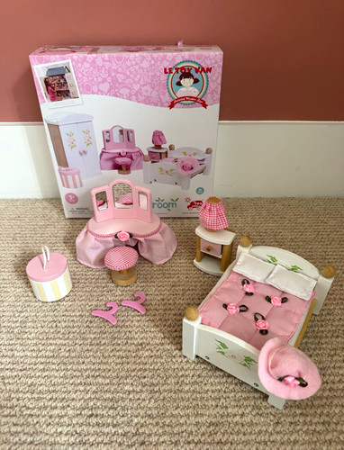 Toy van daisylane bedroom - toy,