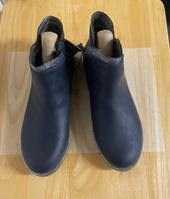 Tu Kids Faux Leather,Zip Up,Chelsea,Flatform,Sparky Ankle boots,Navy,Size 3,New