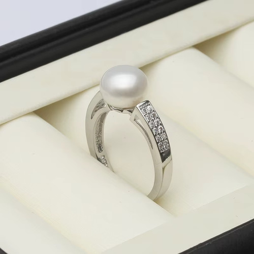 Genuine natural pearl - natural,