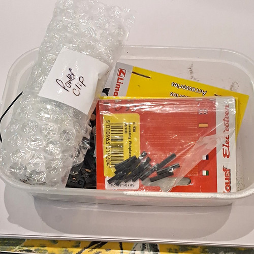 Hornby gauge accessories - hornby,