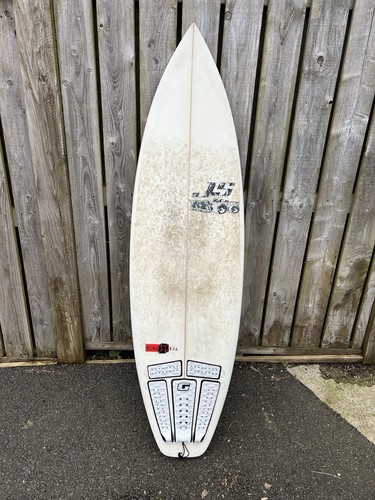 Blak box surfboard 0 ft - box,
