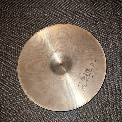 Zildjian hollow logo avedis - hollow,