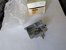 Genuine Yamaha Right Carburettor Float Chamber Bowl 2 1UA-14183-10 RD350 YPVS