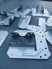20 x  GALVANISED STEEL TRUSSES CLIPS HANGERS FIXING GIRDERS RAFTERS ROOFING...