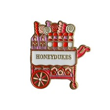 Red Honeydukes Sweet Trolley Harry Potter Hogsmeade Hogwarts Express Pin Badge