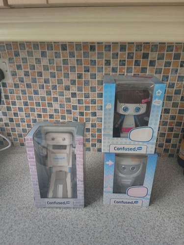 Confused com robot toys - confused.com,