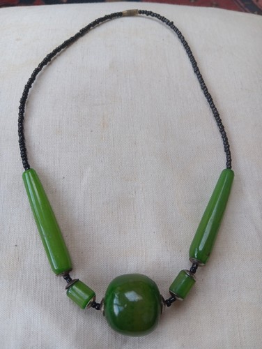 Green bakelite amber art - green, deco