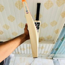English Willow Cricket Bat