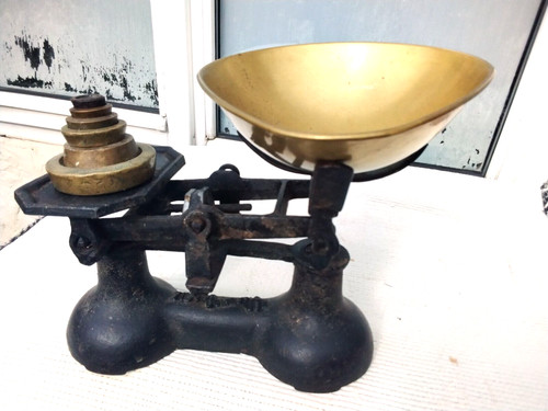 Vintage balance cast - balance, iron