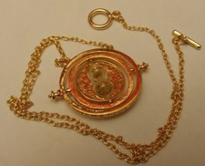 Gold Pendant Necklace Unusual Timer Glass Silver Sand Circle Harry Potter Old UK
