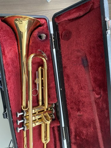 Yamaha ytr 1335 brass trumpet - yamaha,