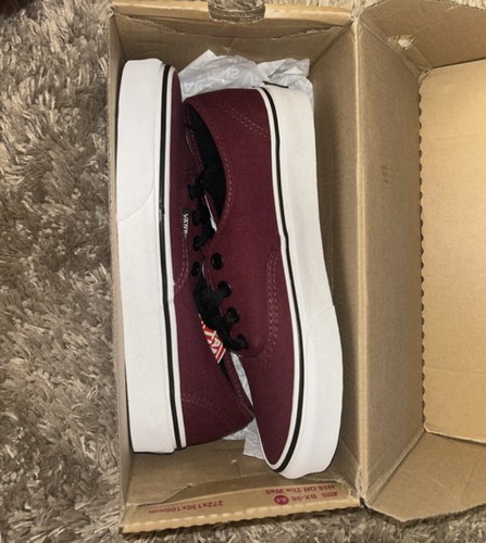 Vans off the wall - wall,