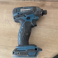 Makita DTD146 18v Cordless Impact Driver Lithium Ion Free Postage 