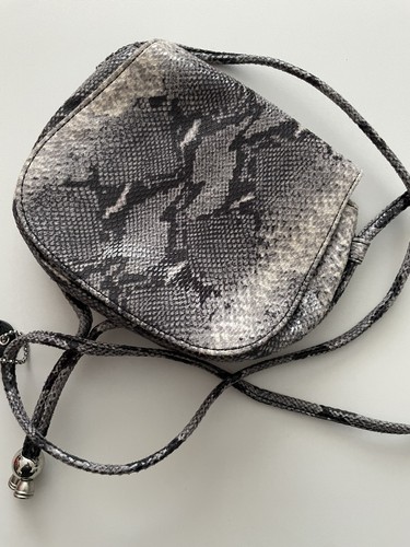 Clarks snake skin design - snake,