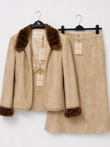 Bnwt women piece skirt - women’s,
