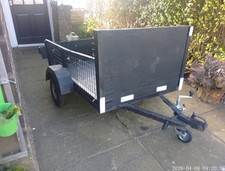 Solid Trailer In Daily Use