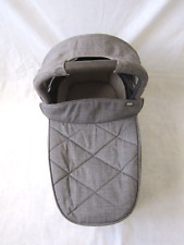 Mamas & Papas Carrycot Flip / Ocarro Grey Limited Edition