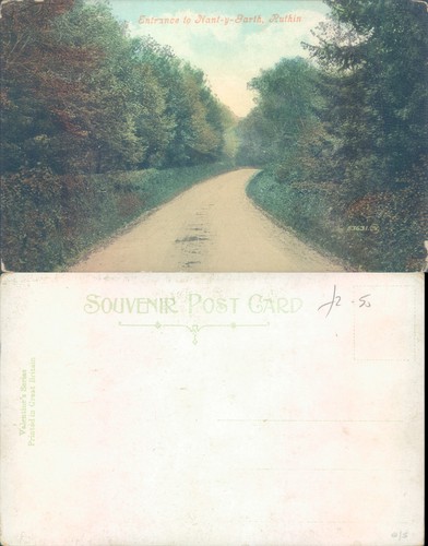 Entrance nant garth road - entrance, to