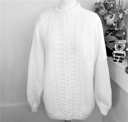 Large hand knitted - large,