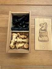 Vintage Staunton Boxwood Chess Set Made in France House Martin Complete VGC