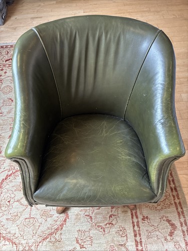 Lovely leather arm chair - lovely,
