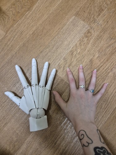 Artist mannequin hand movable - artist,