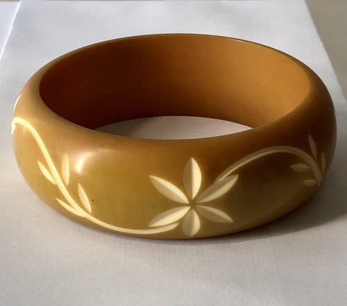 Vtg retro bakelite bangle - vtg,