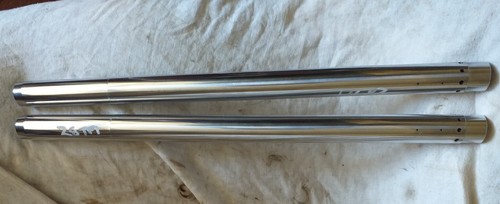 Triumph shuttle valve fork - triumph,