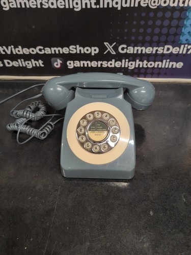 Vintage style telephone reka - vintage,