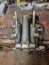 POWER TRIM & TILT UNIT 90HP