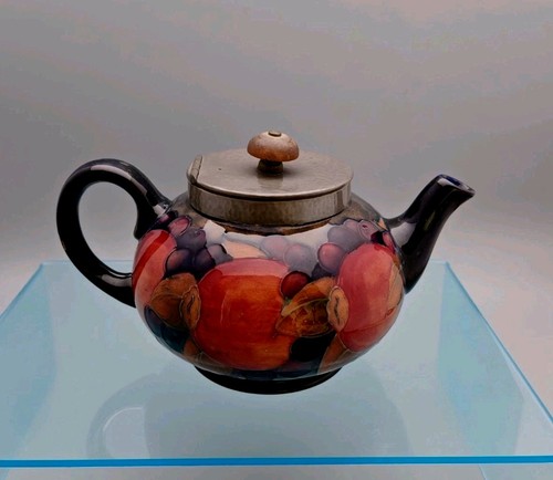 Antique william moorcroft - antique,