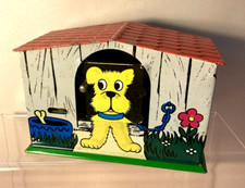 Retro European 70s Mechanical Piggy Bank Metal Money Box With Movable Slot