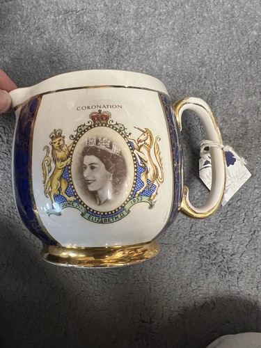 Ringtons large jug - ,
