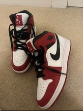 Jordan 1 Mid Chicago (2020)