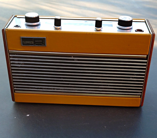 Roberts ric portable - ric, radio